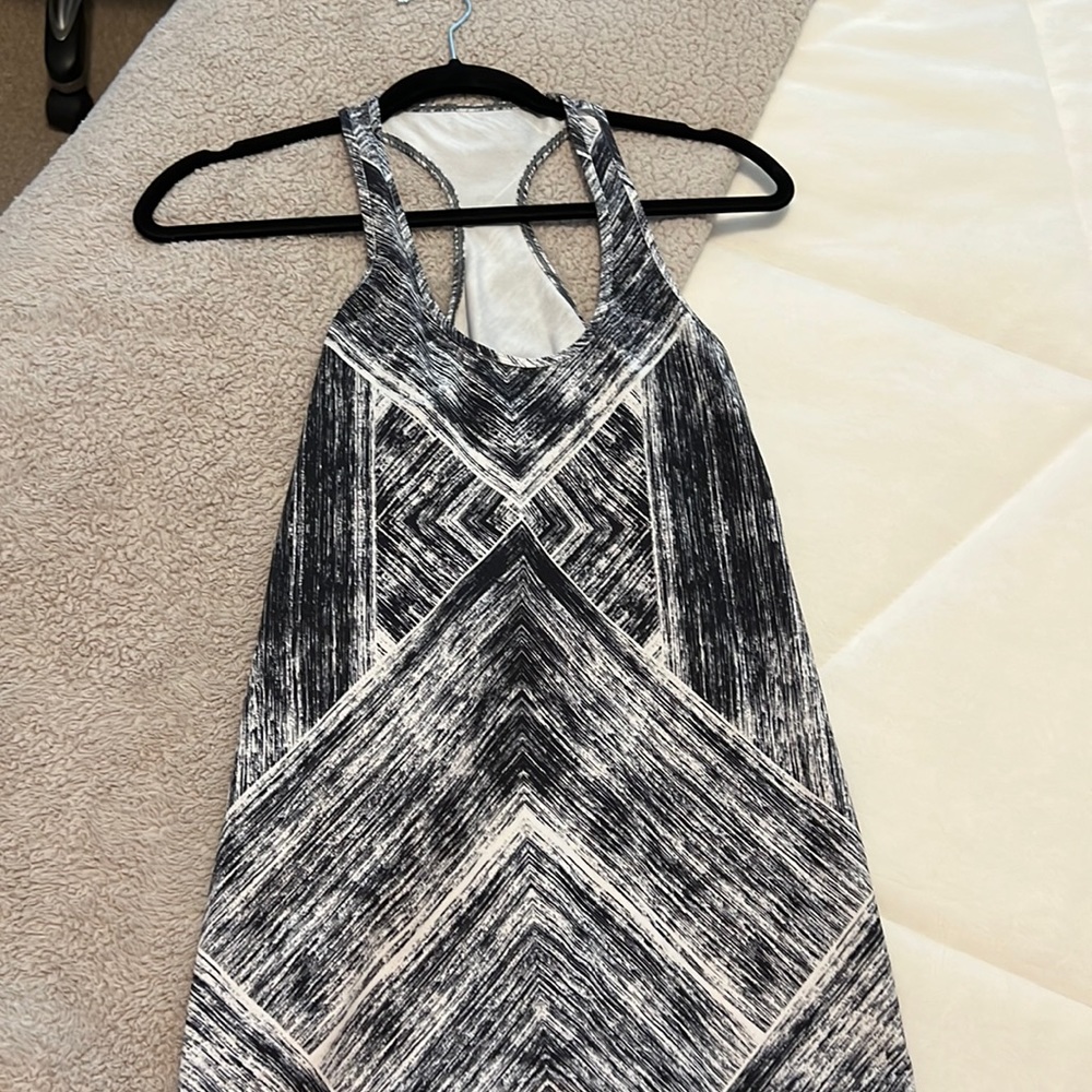 Lululemon cool racerback in heat wave